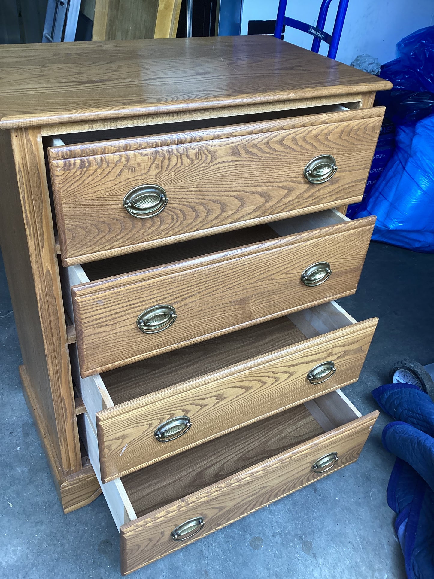 Wood 4-Drawer Dresser