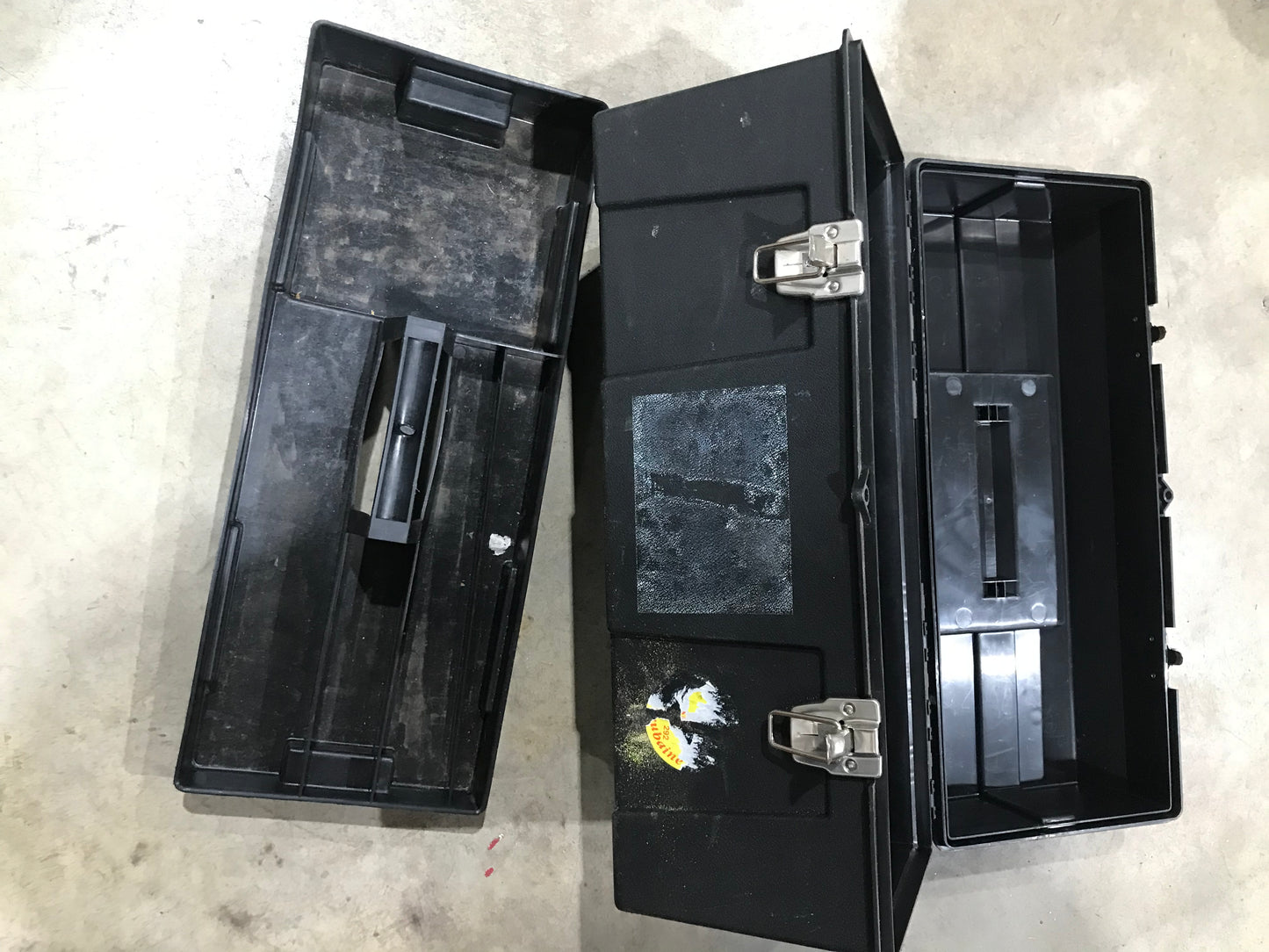 Plastic Organizer Tool Box (23”Wx10”Wx11”H)