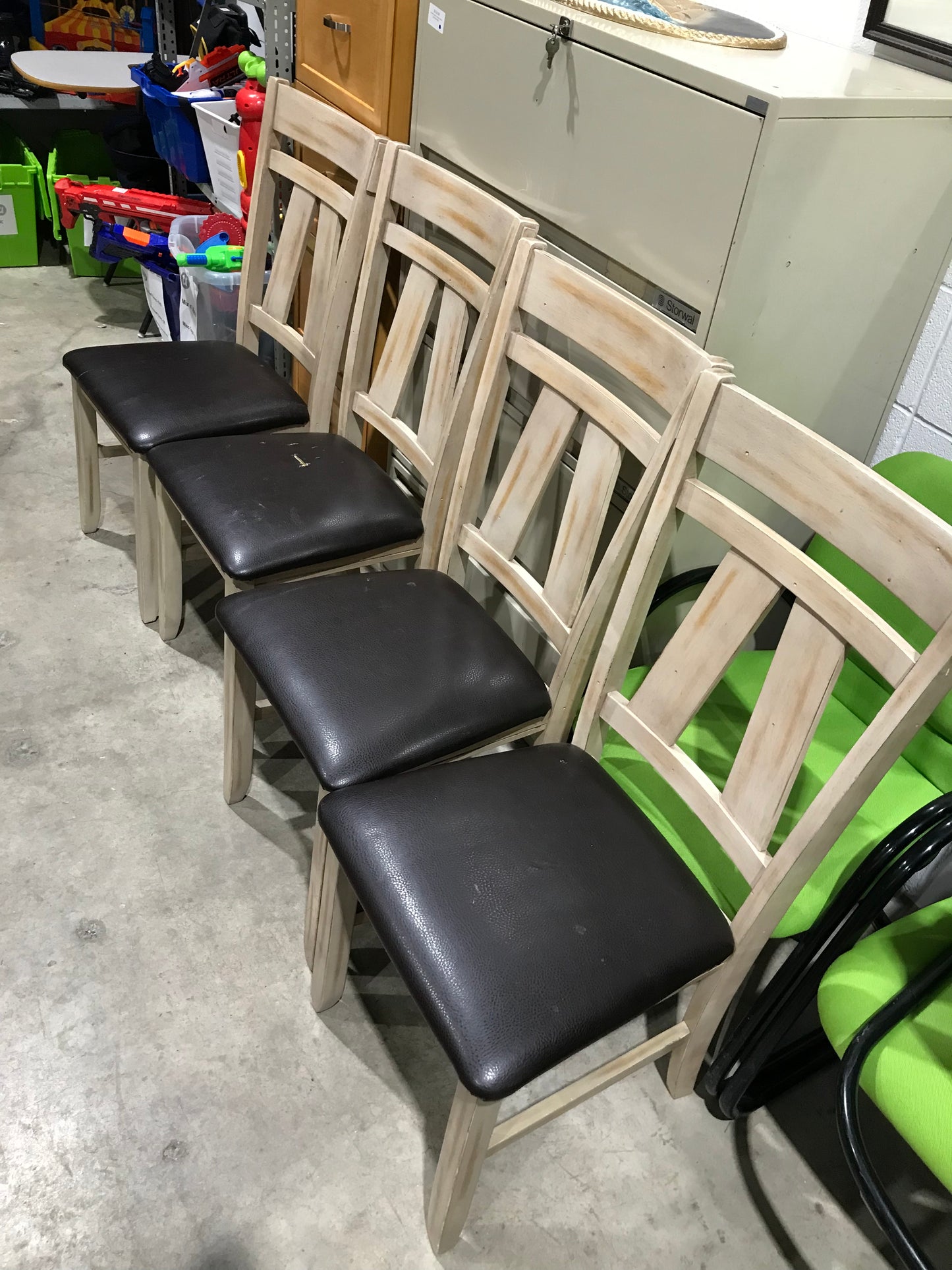 Set of 4 Solid Wood Dining Chairs with vinyl seats