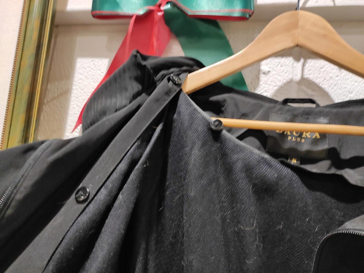 Laura Plus Sweater Button up jacket Holiday black 3X