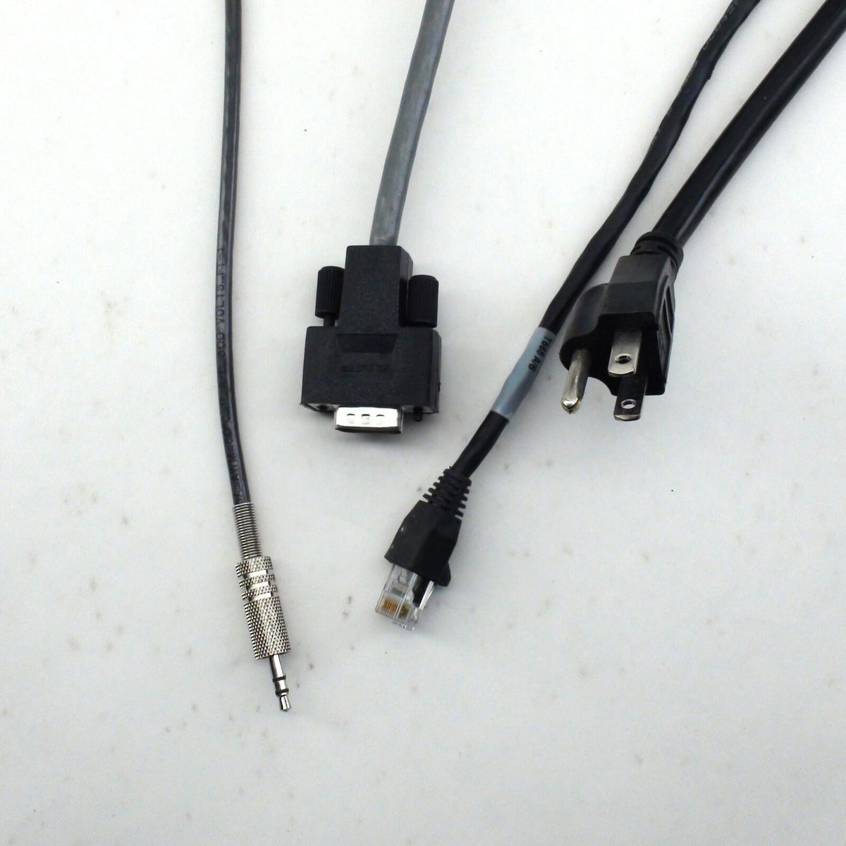 Vox Forum Nienkamper Tabletop Multi Connector For Power/ Voice/ Data - ICF Group
