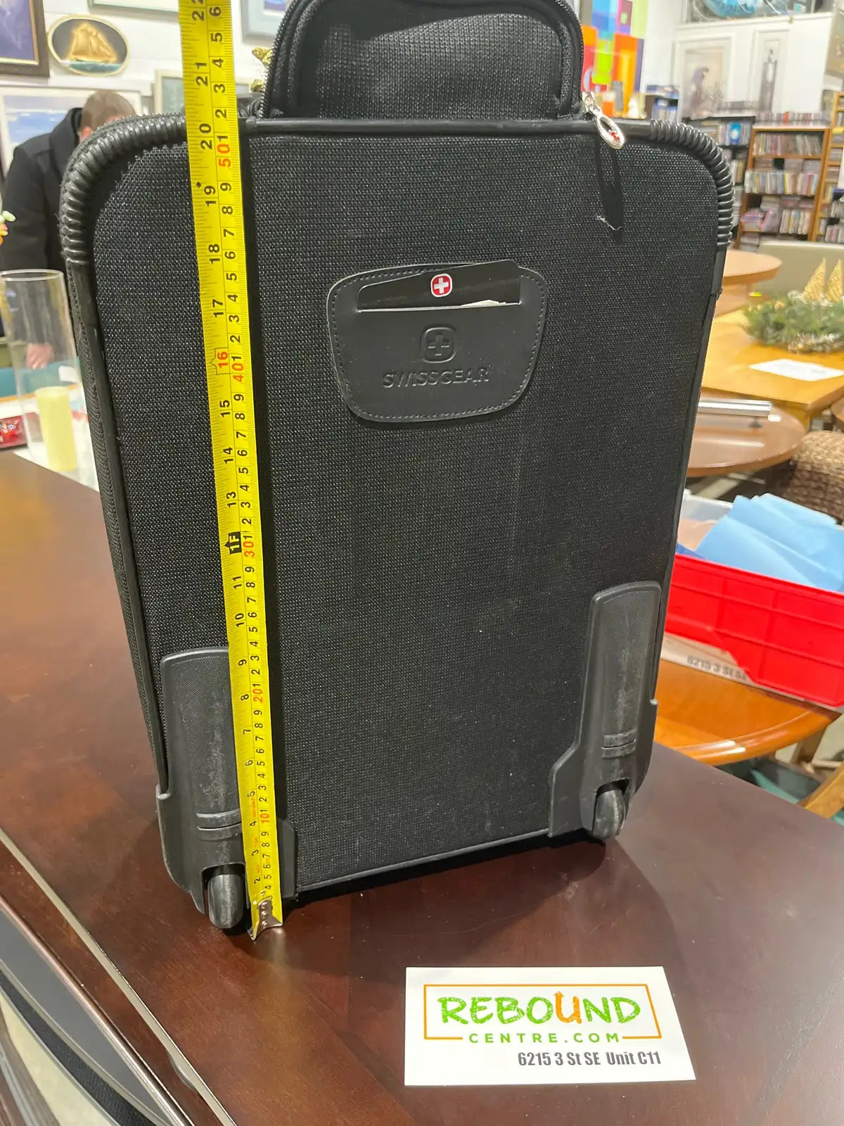 Swiss Gear small Luggage