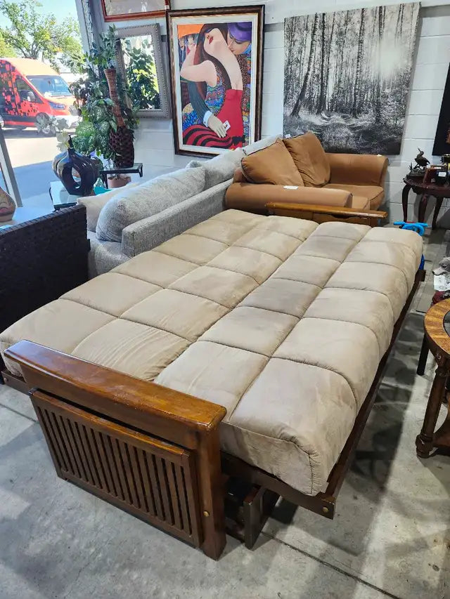 Night & Day Furniture Futon (Sofa/Bed)