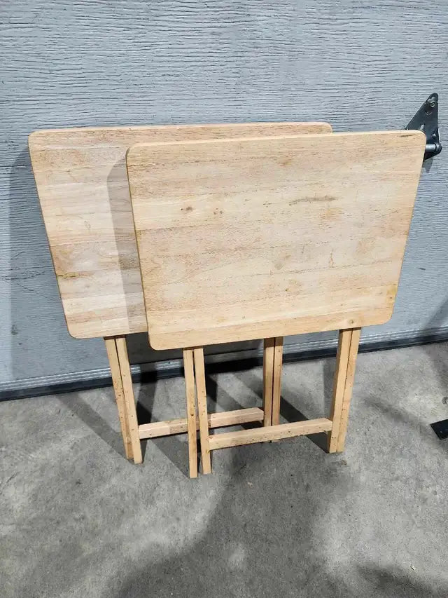 Folding Tray Tables
