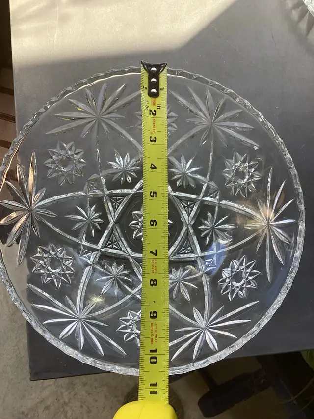Clear Crystal Starburst Pattern Serving Bowls - 2 available