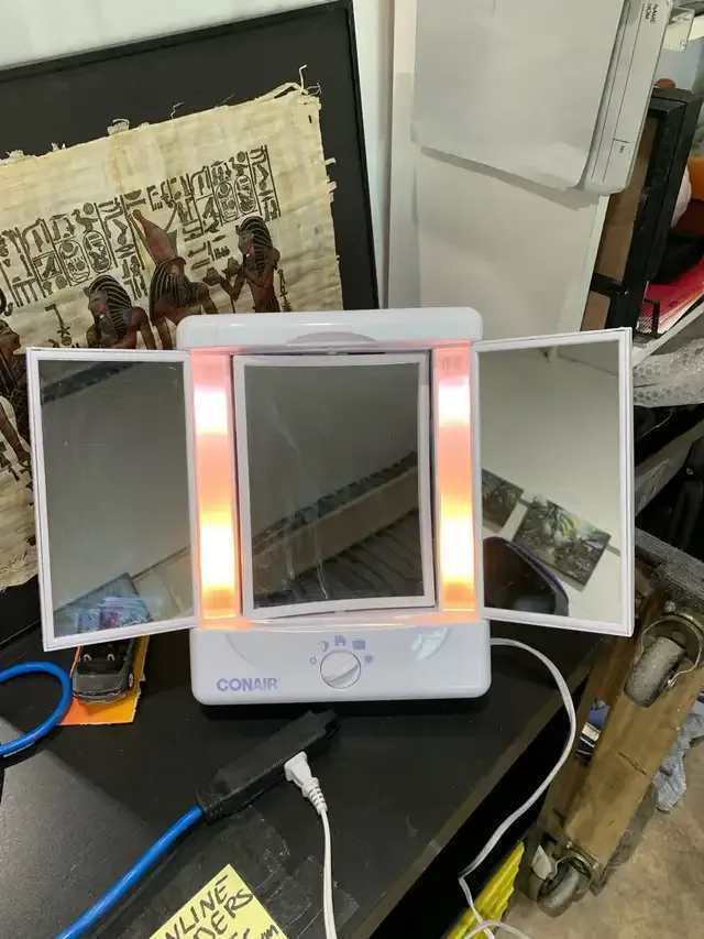 Conair Light Up Makeup Mirror - tested