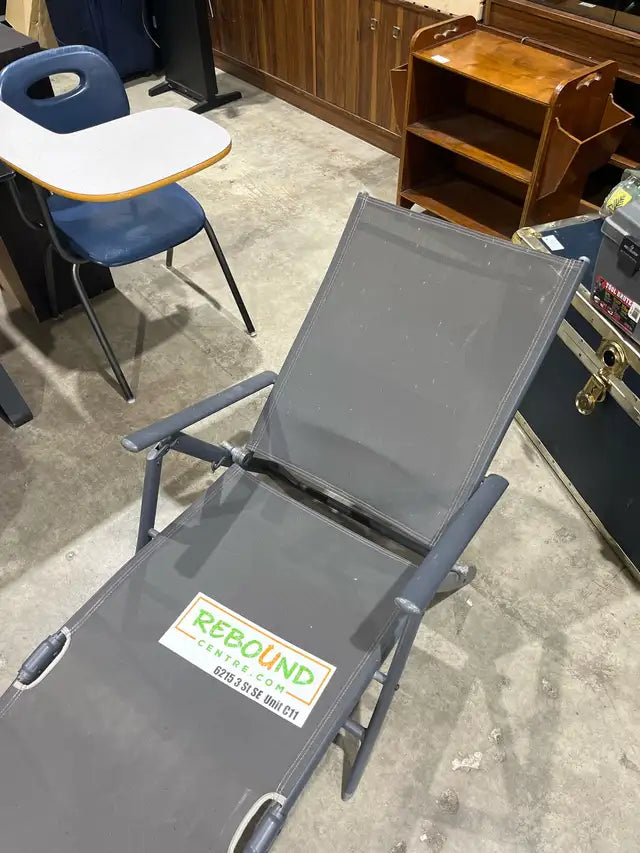 Foldable Lounger