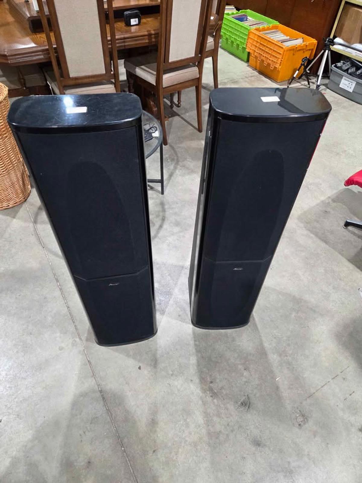 Mirage OM-9 Omnipolar Loudspeakers Pair