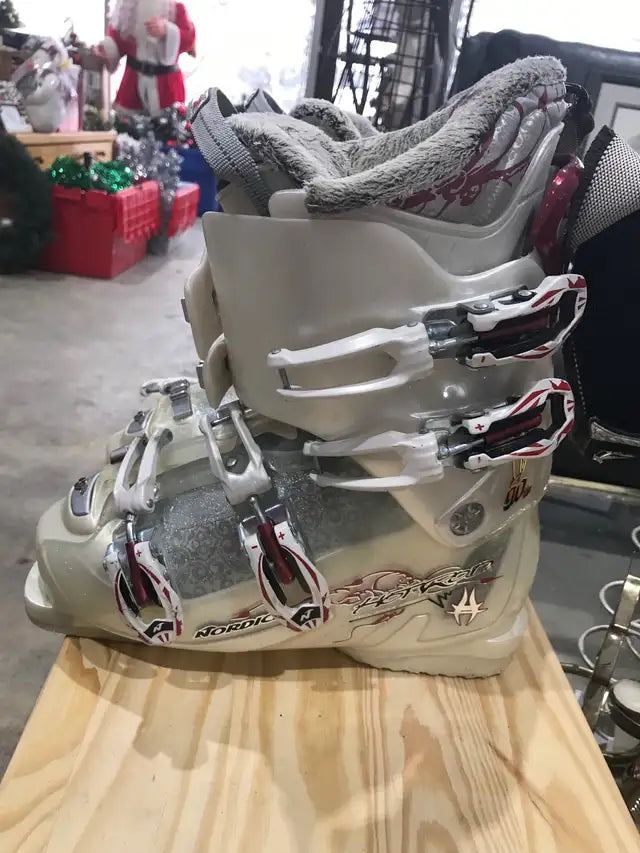 Nordica Hot Rod W90 Ski Boots (295 mm)