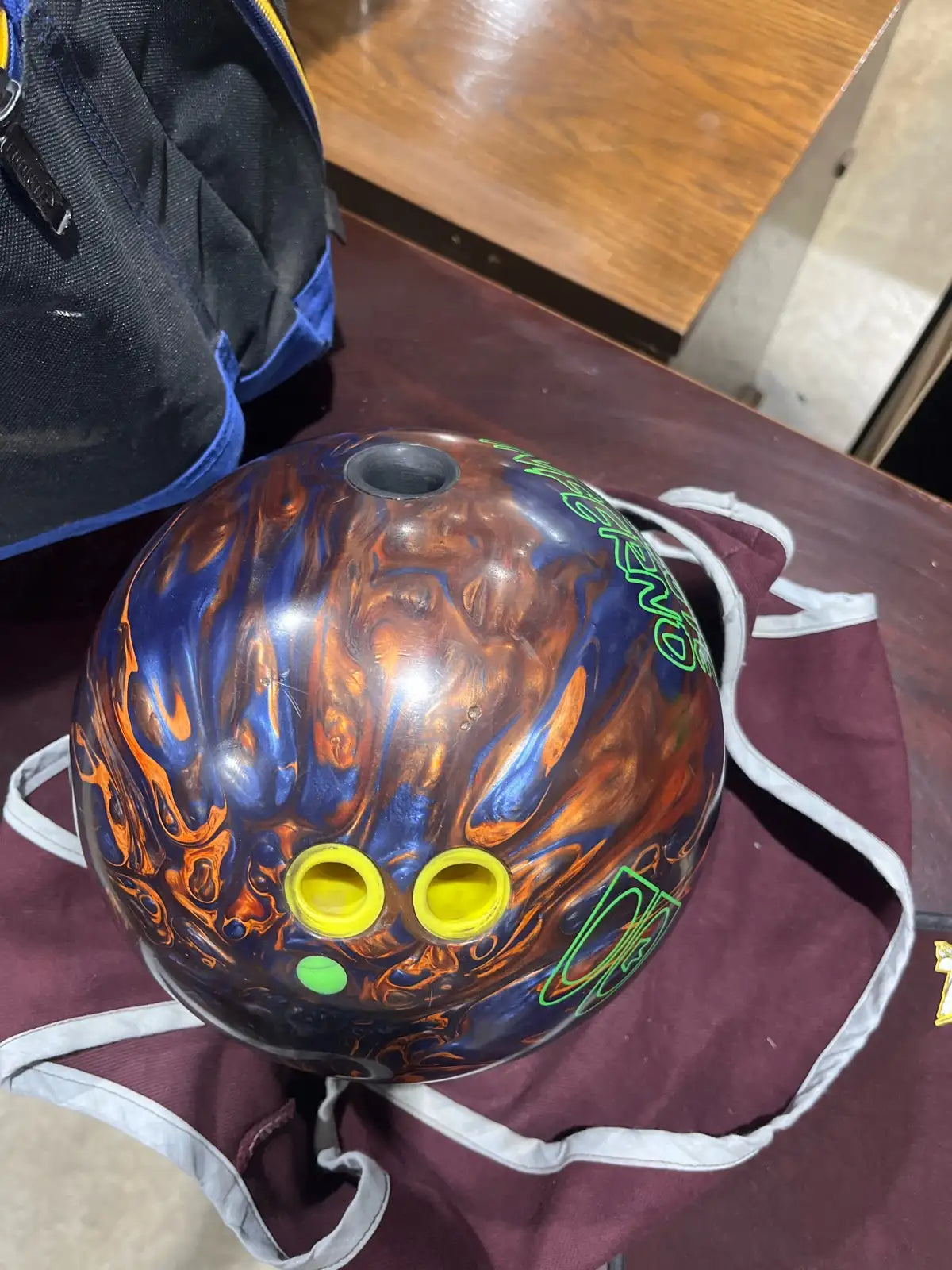 Brunswick Absolute inferno bowling ball with backpack