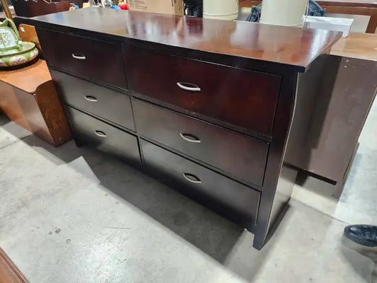 6-Drawer Wooden Dresser