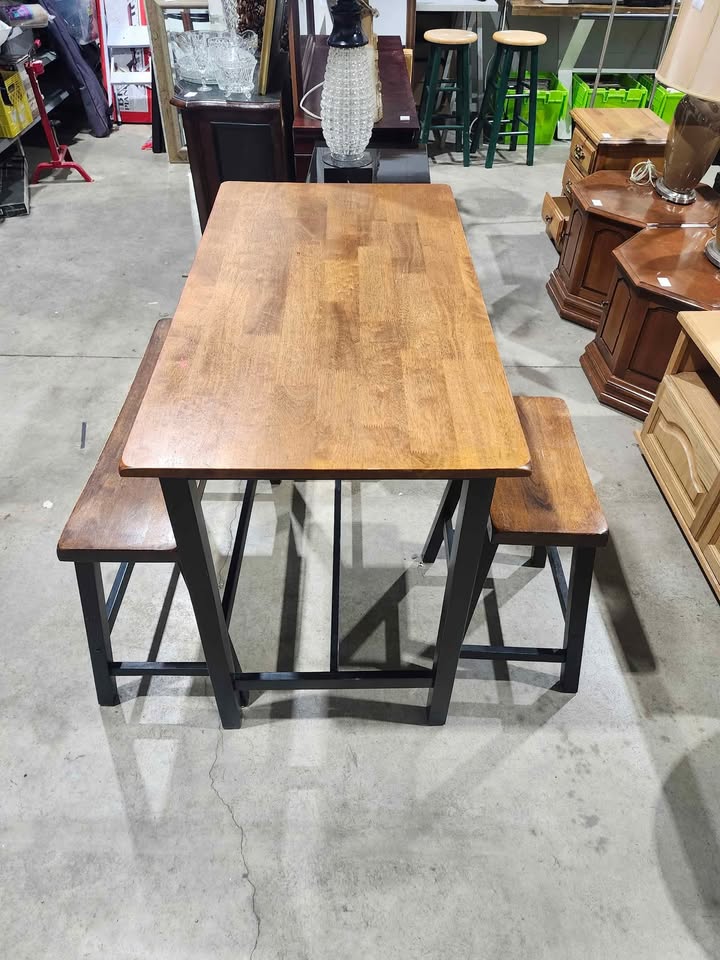 Furniture (Pickup Only)