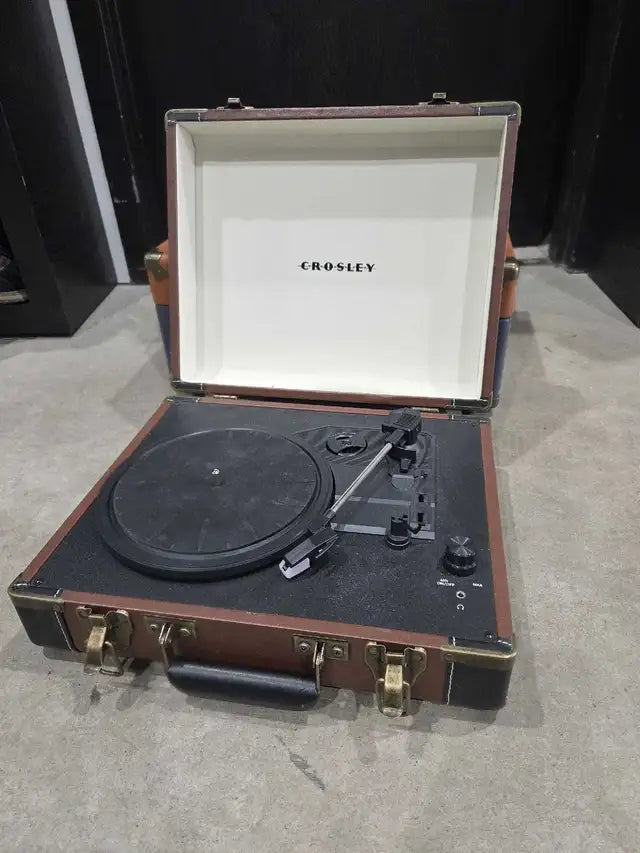 Crosley Turntable Record Player