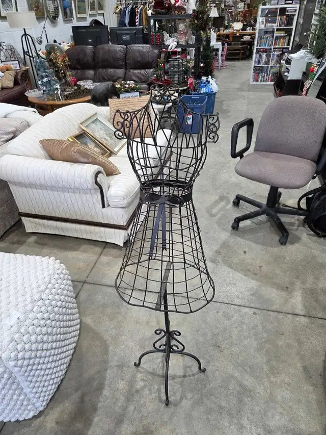 Metal Wire Dress Form