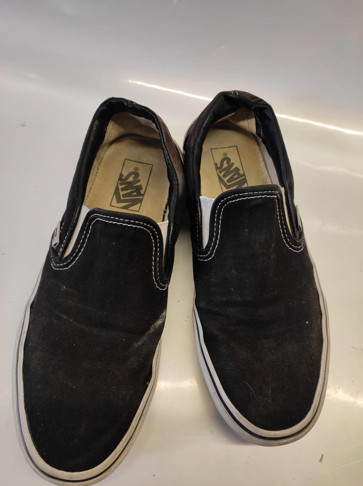 Vans Suede Black Slip On Shoes Sneakers Unisex Size M8/W9.5