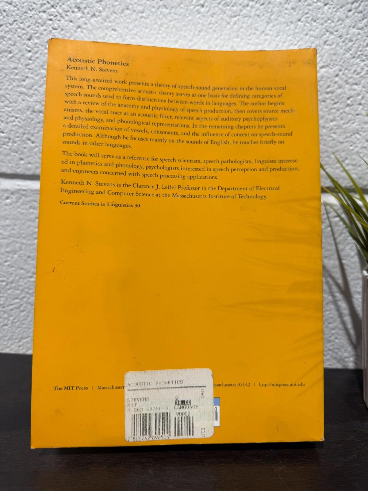 Acoustic Phonetics by Kenneth N. Stevens (English) Paperback Book