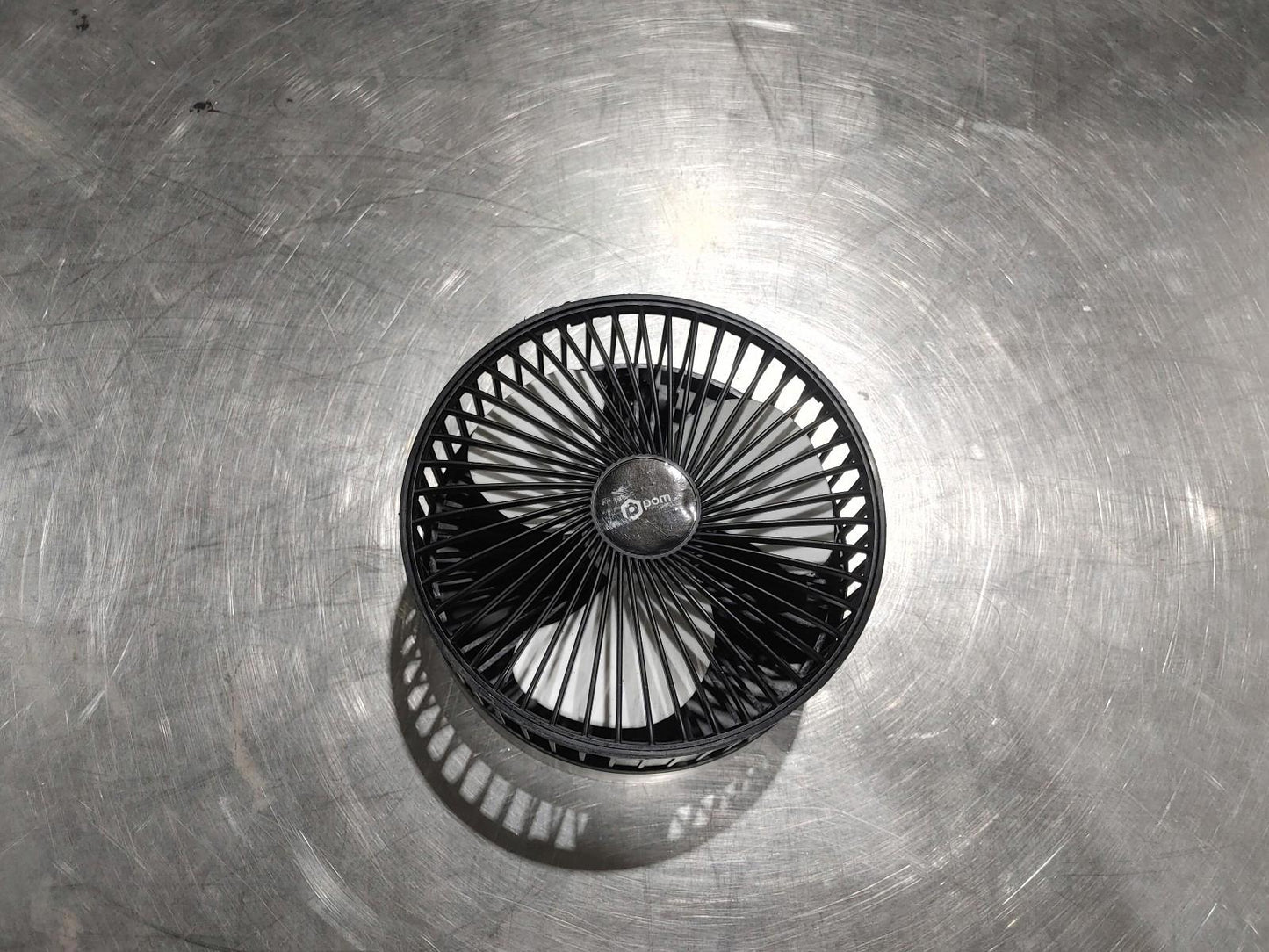 Good Condition POM Peace Of Mind Portable USB Fan Model F2G-22 Black Working