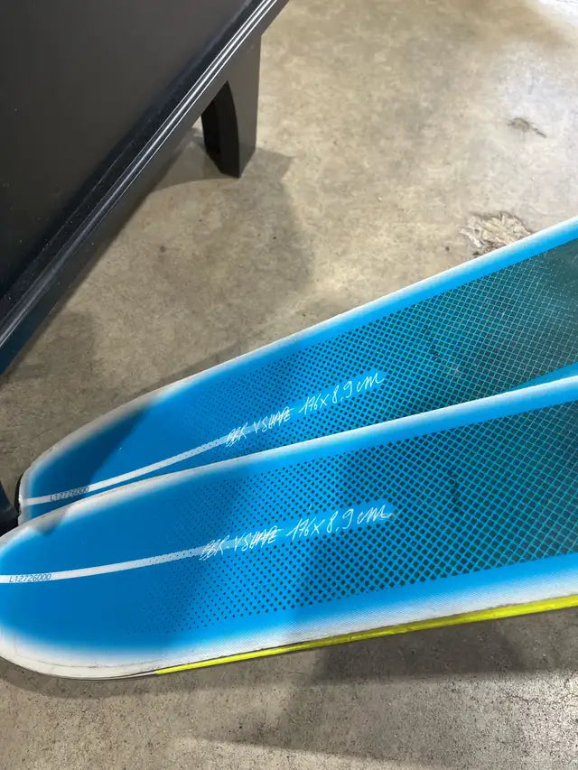 Salomon Skis 176cm