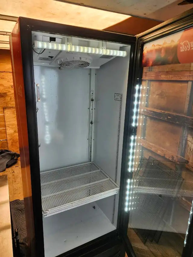 Imbera 19.2 Cu.ft Commercial Swing Door Refrigerator
