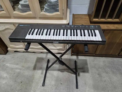 Yamaha PSR-15 Keyboard