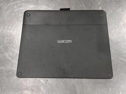 Good Condition INTUOS Wacom Pen & Touch Tablet CTH-690 Black Tested Working