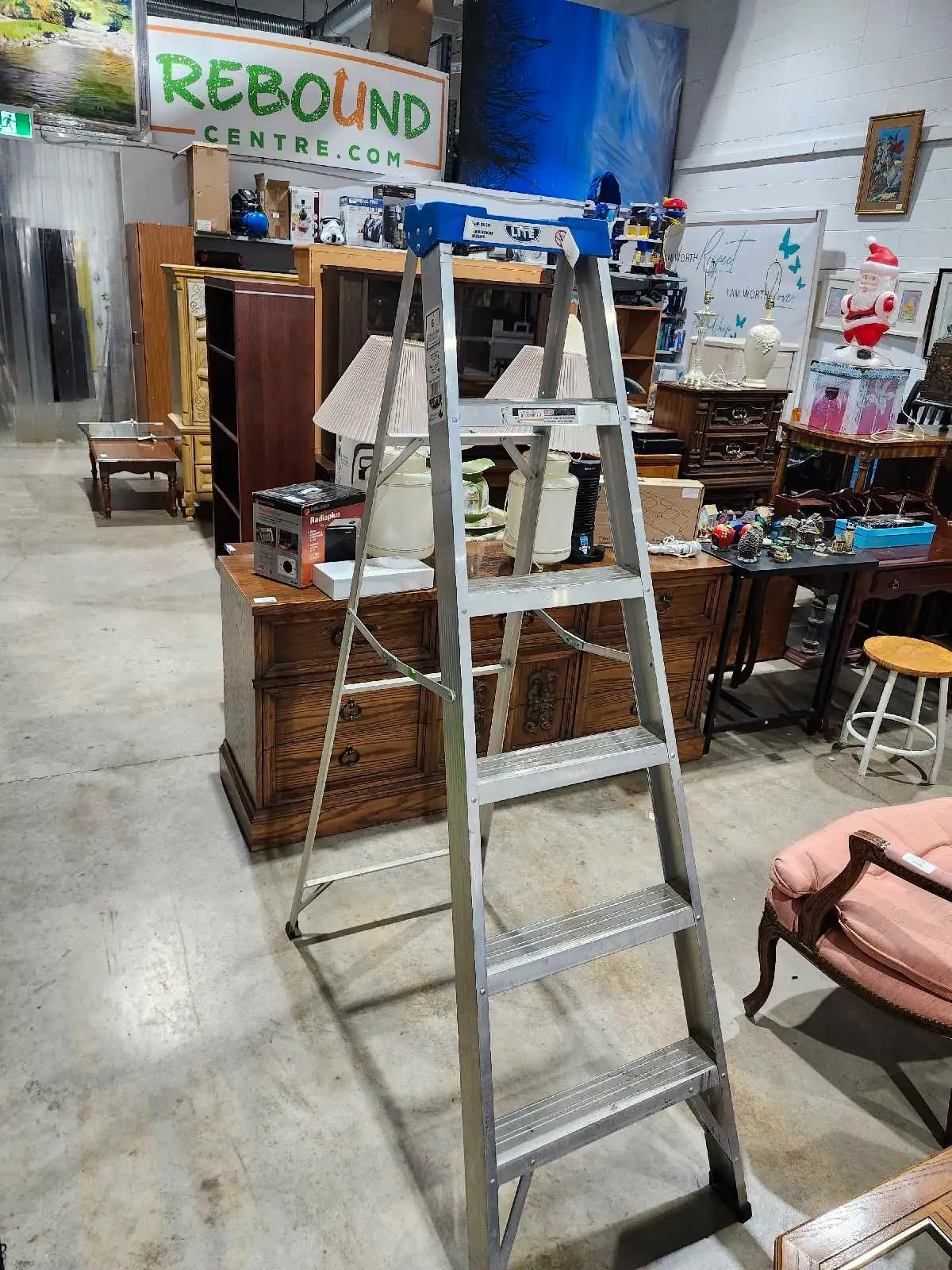 Lite 6ft Step Ladder