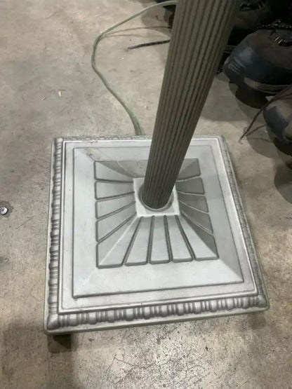 Metal base Art Deco Style Floor Lamp