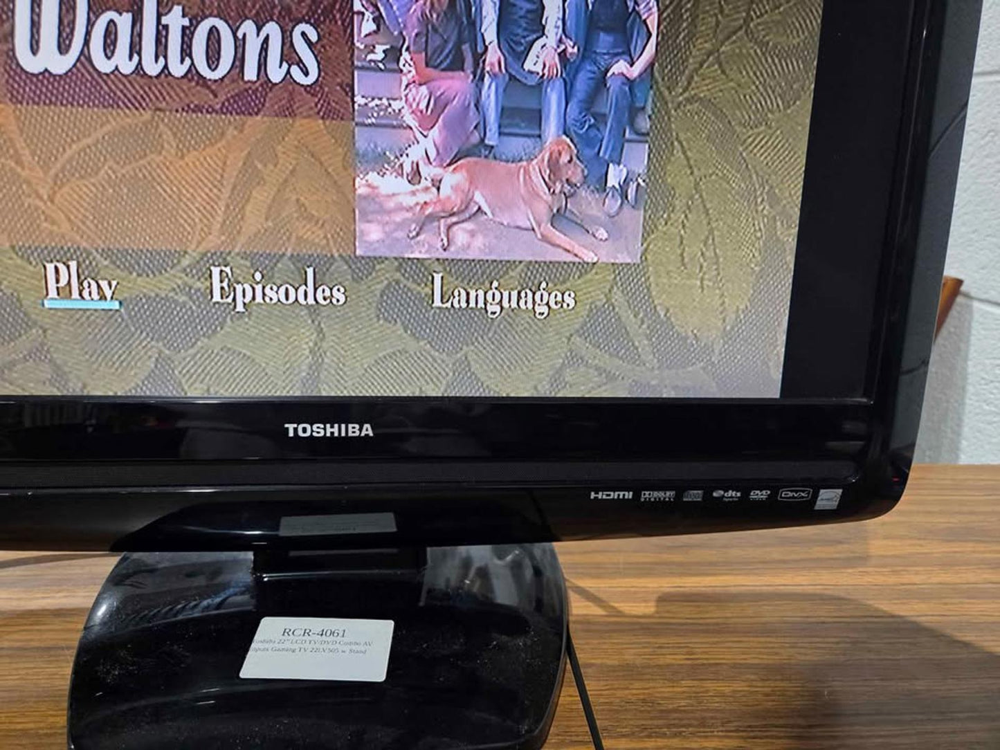 Toshiba 22" LCD TV DVD HDMI Combo (DVD not Ejecting)