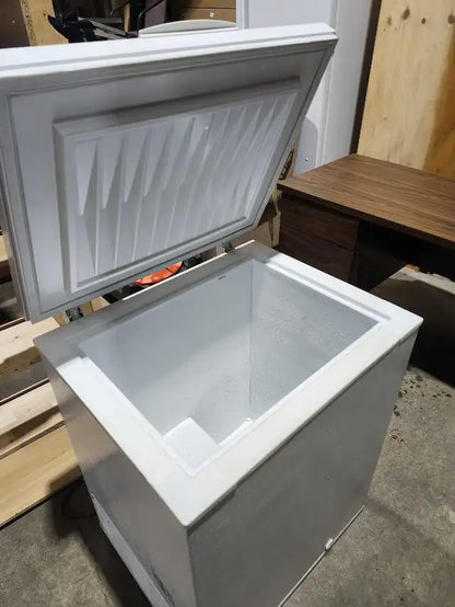 Frigidaire 5.0 Cu. ft Chest Freezer