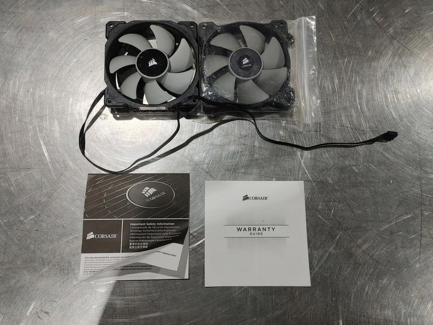GOOD CONDITION Lot of 2 Corsair 120mm 12V DC PC 4pin Case Fans Black/Grey