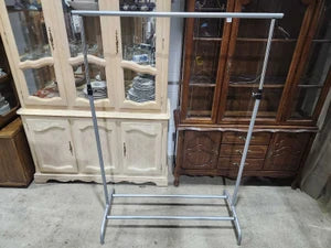 Adjustable Clothing Rack