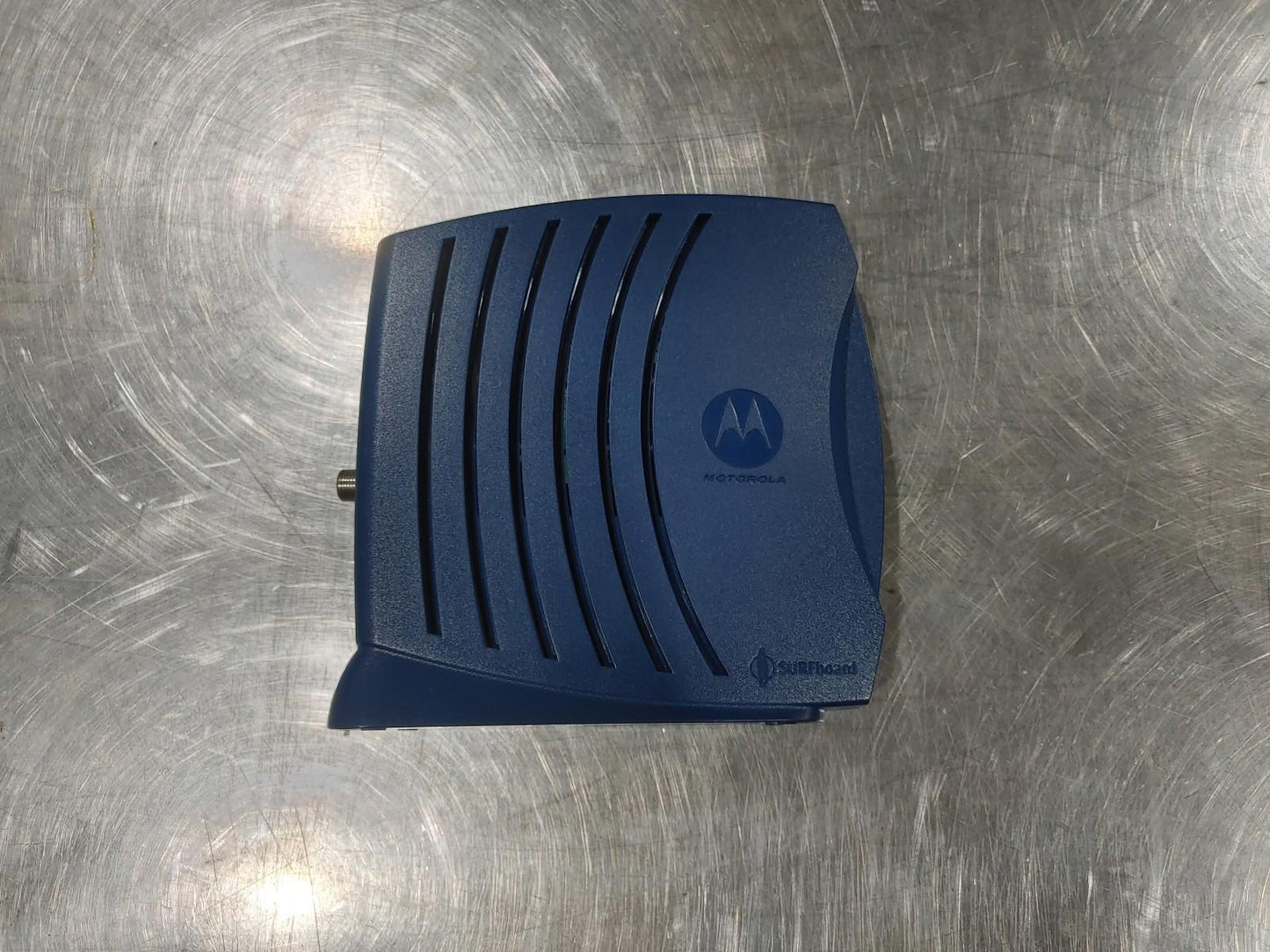 Excellent Condition Motorola SURFboard Cable Modem Model SB5102 Blue Working