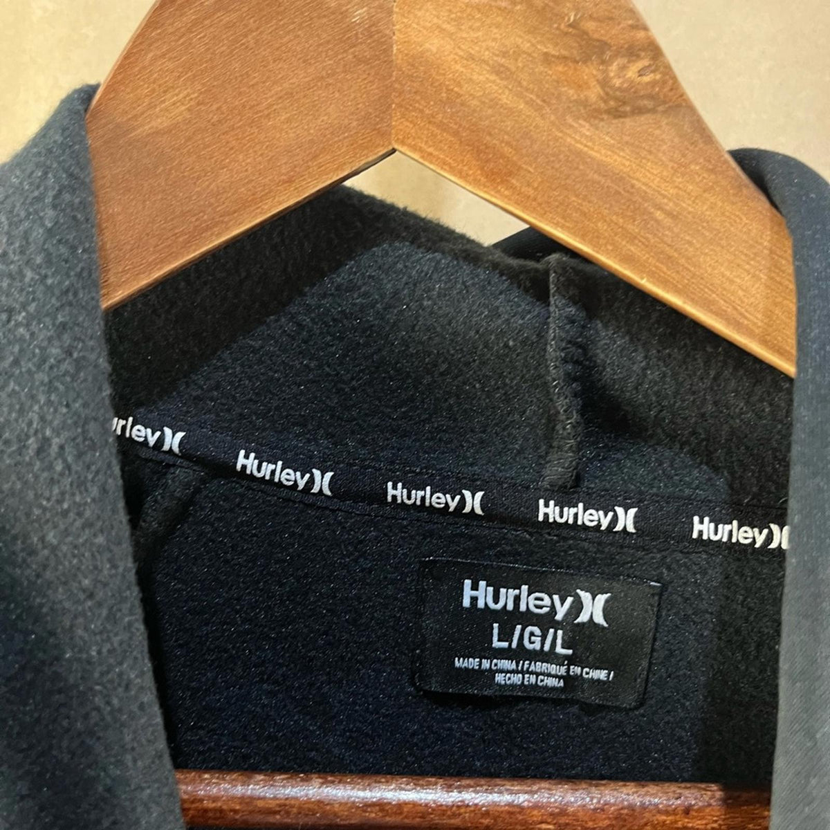 Hurley hoodie men’s black Size L