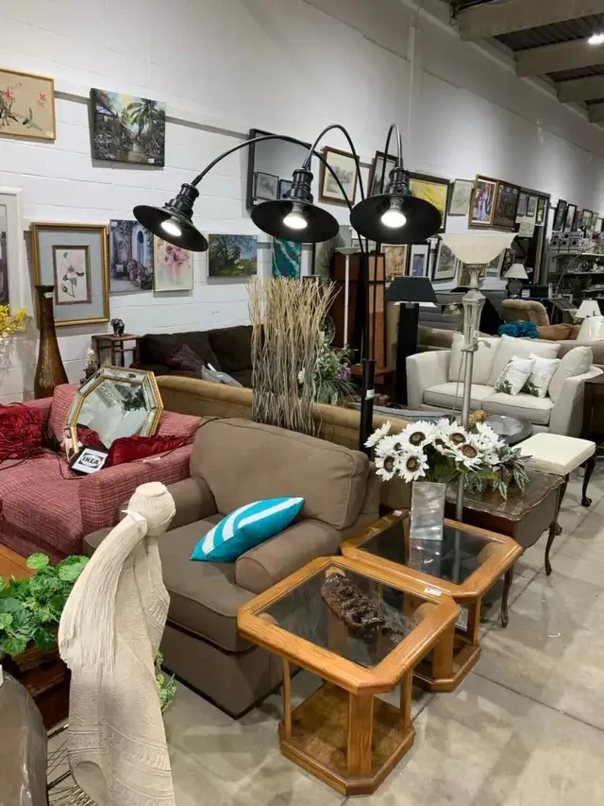 Large 7ft Black Floor Lamp with 3 adjustable heads