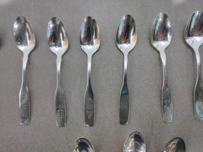 Lot of 18 Vintage Silversmith Collector Spoon Canada Commemorative centennial