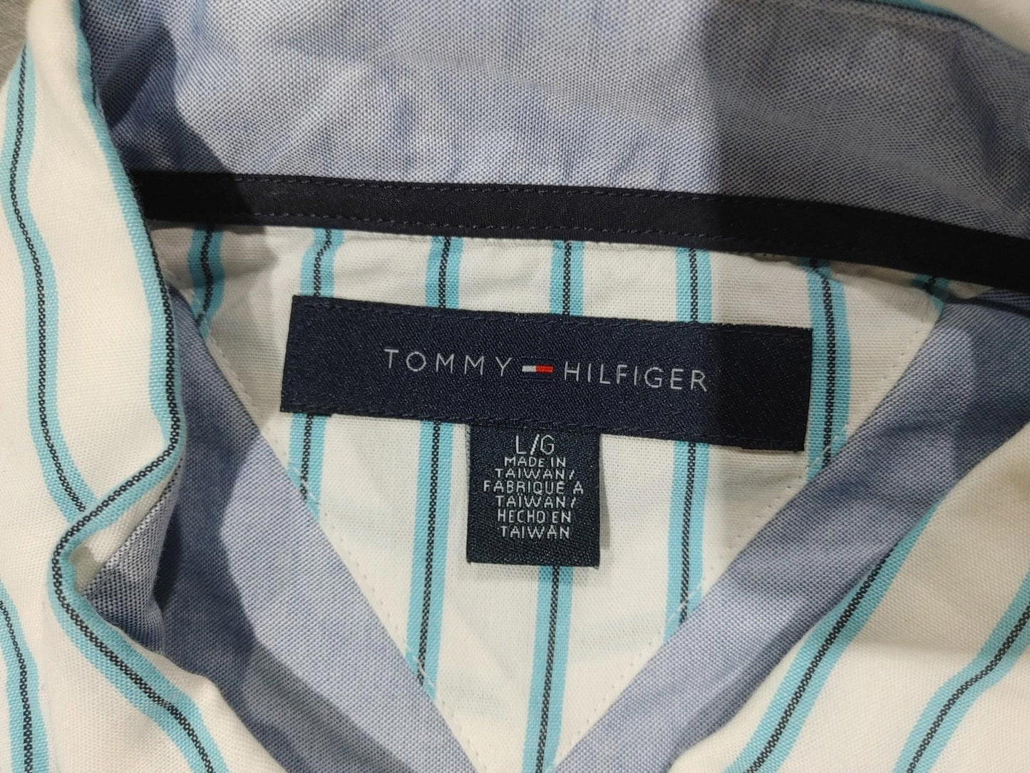 Excellent Condition Tommy Hilfiger Casual Button Shirt Size L Blue/Black Striped