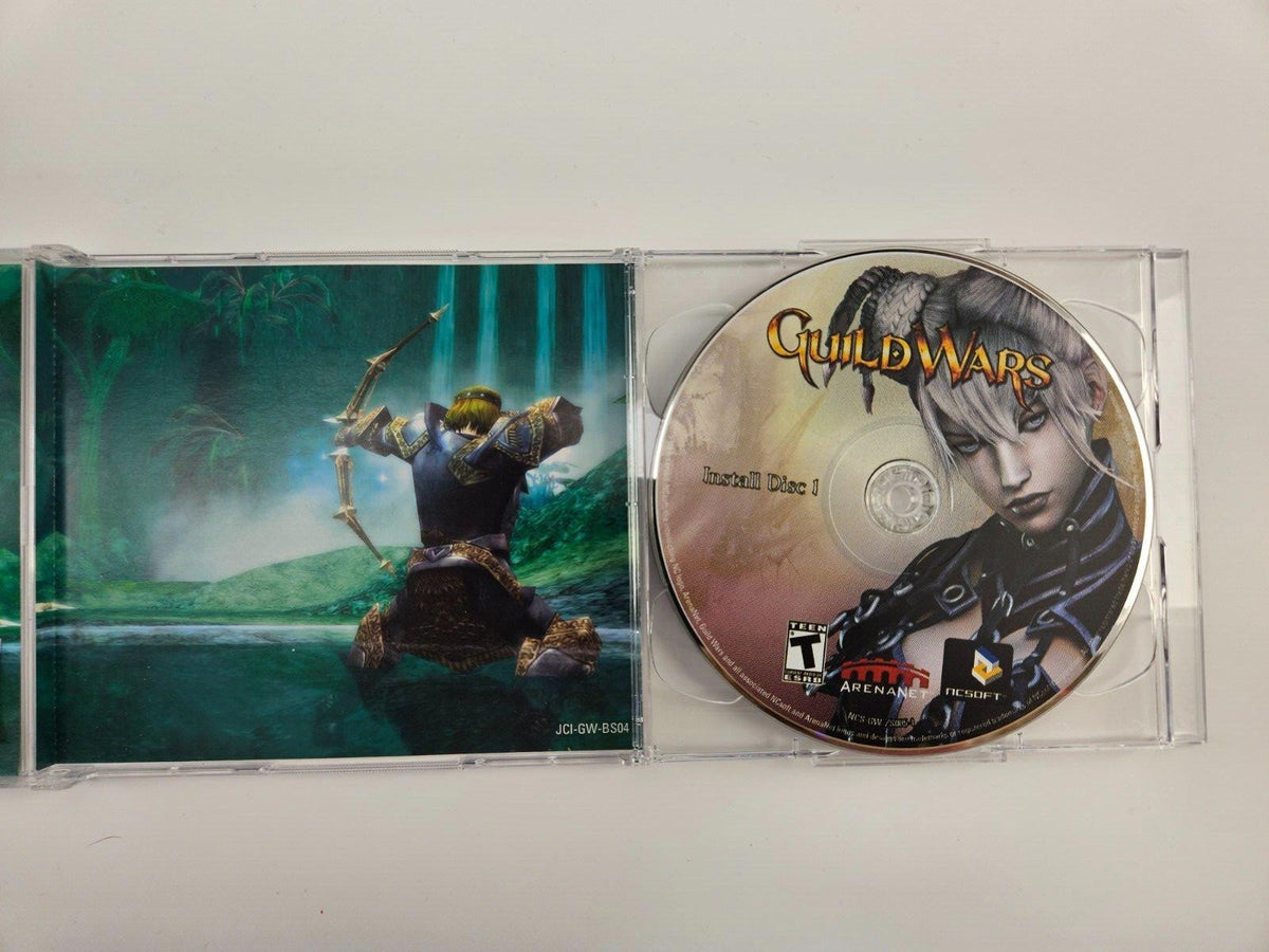 Jeu vidéo Guild Wars sur CD-ROM pour PC, 2005