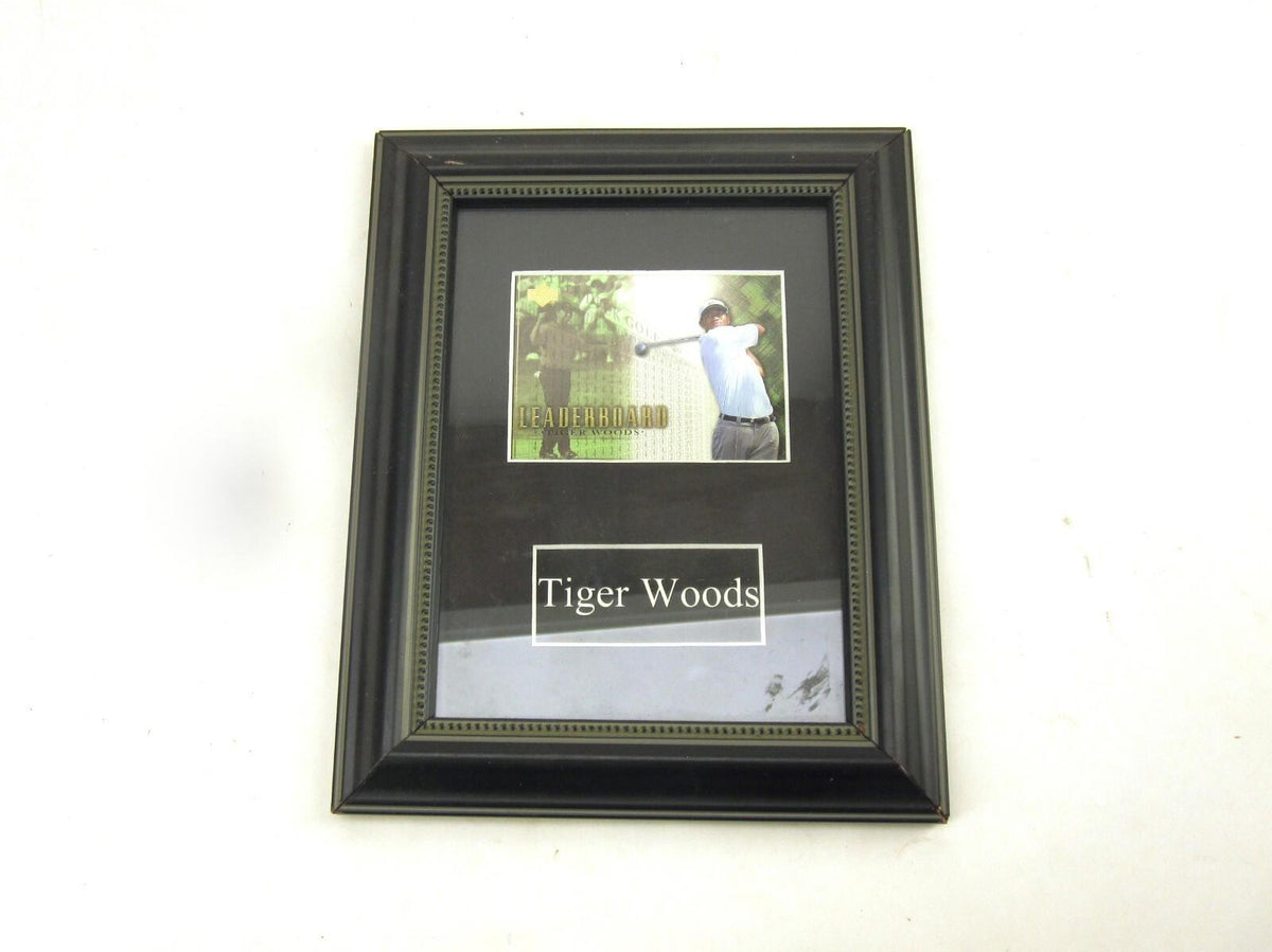 Upper Deck 2001 Tiger Woods Leaderboard Golf Card Framed
