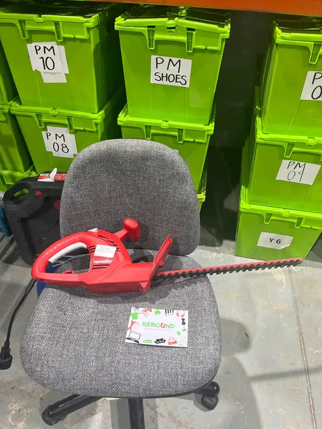 Homelite 17inch corded Hedge Trimmer