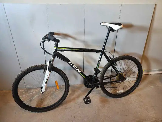 CCM Nitro XT Adult Mountain Bike