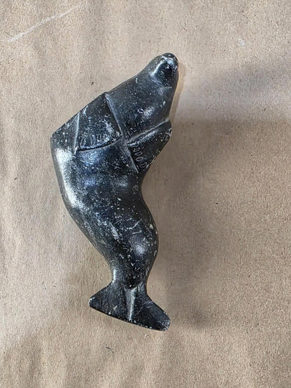Vintage Inuit Art Eskimo hand carved Seal
