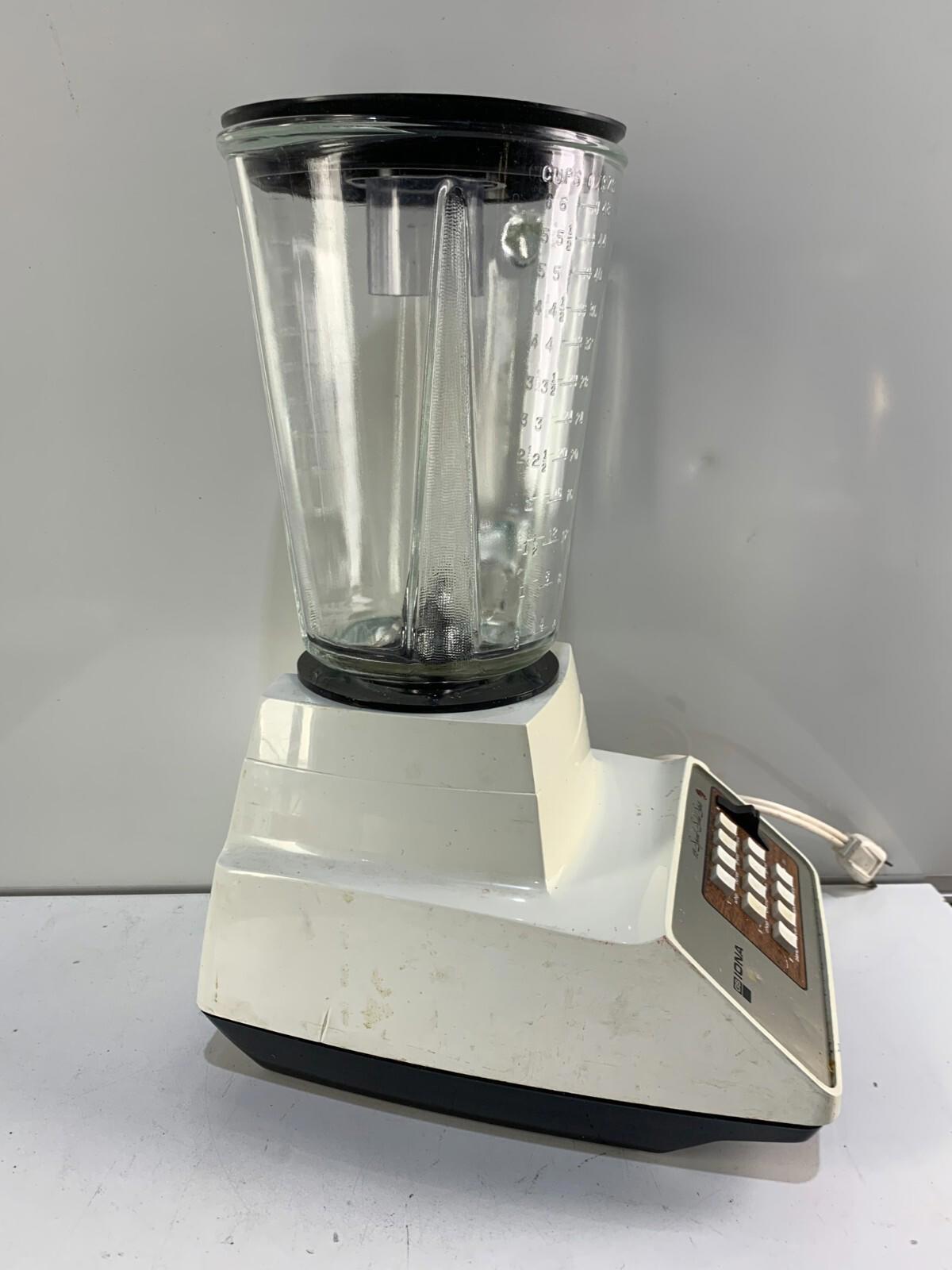 Vintage lona 12 Speed Solid State Blender