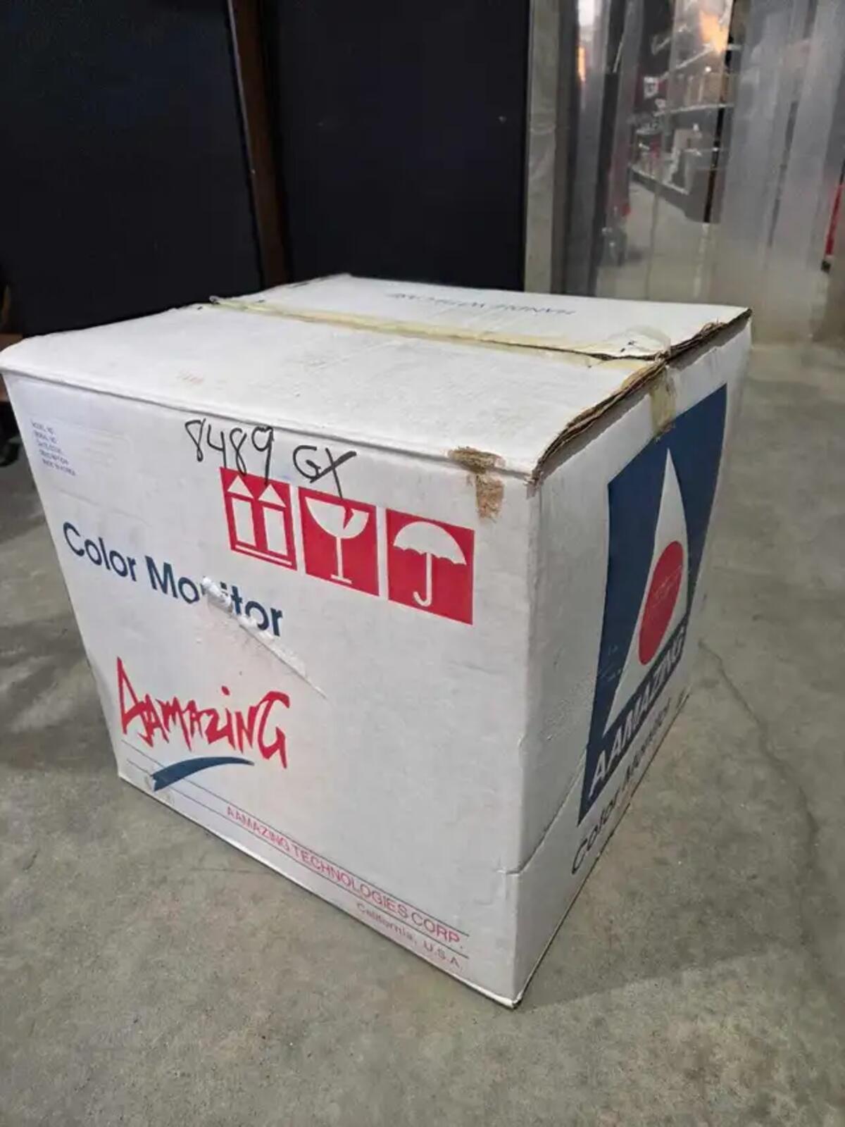 New! Aamazing 14" Monitor - CM-8489GX