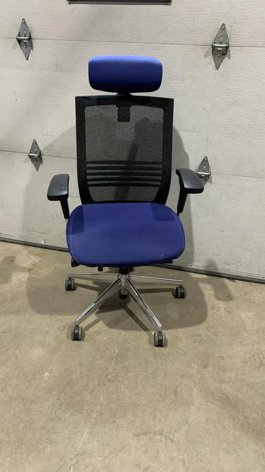 Mesh back Office Chair with Blue Seat