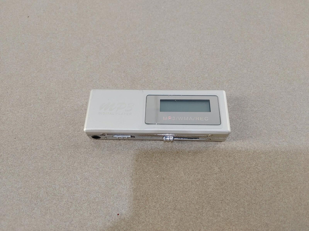 GOOD CONDITION MP3 Digital Player 256MB Silver Untested