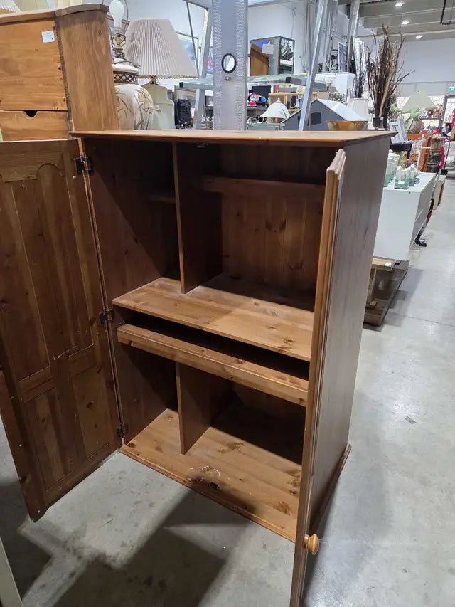 Wooden Entertainment Centre/Cabinet