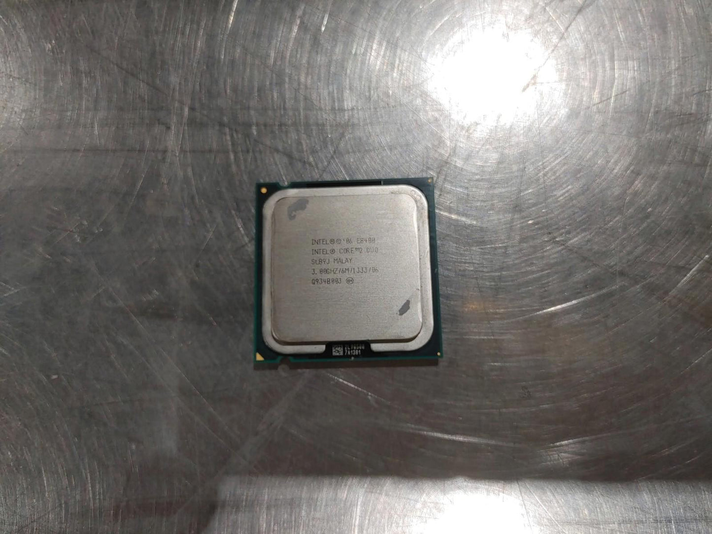 GOOD CONDITION intel Core 2 Duo E8400 CPU Untested - 3