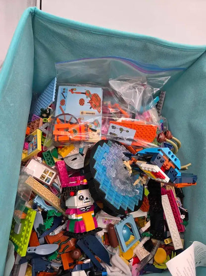 Random assortment of Lego - 13lbs