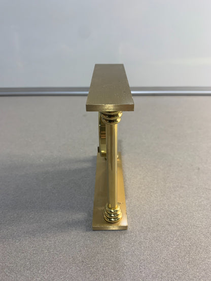 Elegant Linden Quartz Brass Clock With Roman numbers