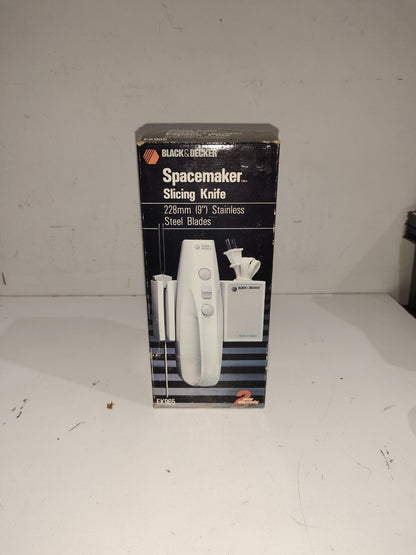 Vintage Black & Decker Spacemaker 9" Electric Slicing Knife White - EK965